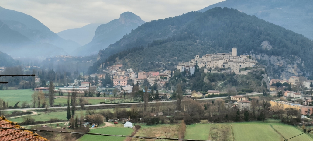 Arrone